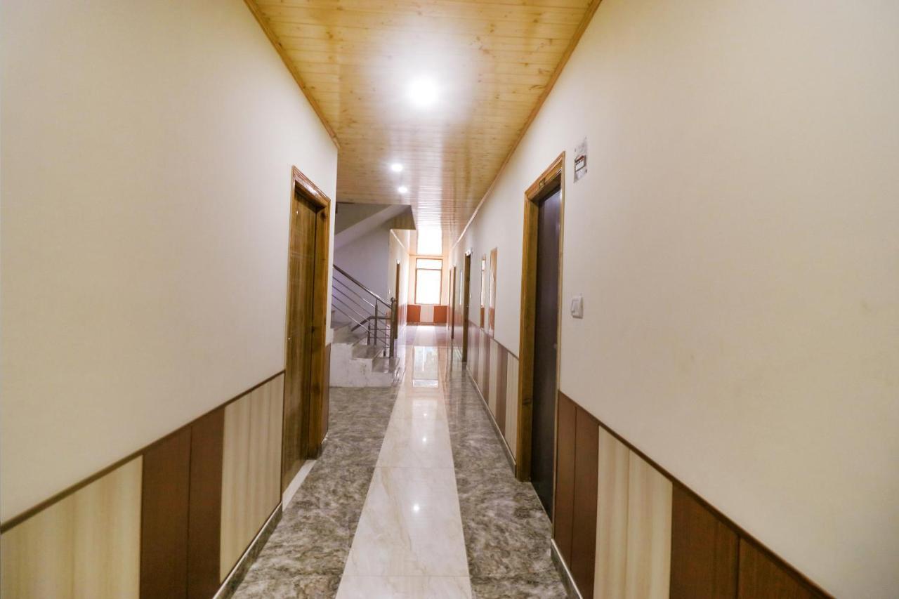 Fabhotel Castle Rock Манали Экстерьер фото